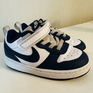 Nike Kids Black and White Sneakers